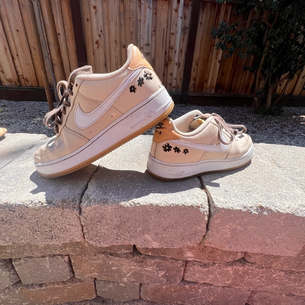 Nike Air Force 1 Yellow Gum Floral 6.5Y FZ1615-10 Sneakers Shoes